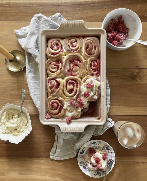 Cute Cooking Aesthetic, Baking At Home Aesthetic, Pretty Baking Recipes, Cute Baking Aesthetic, Cute Recipes, Food Aethstetic, Dessert Photos, Pink Baking, Aesthetic Baking