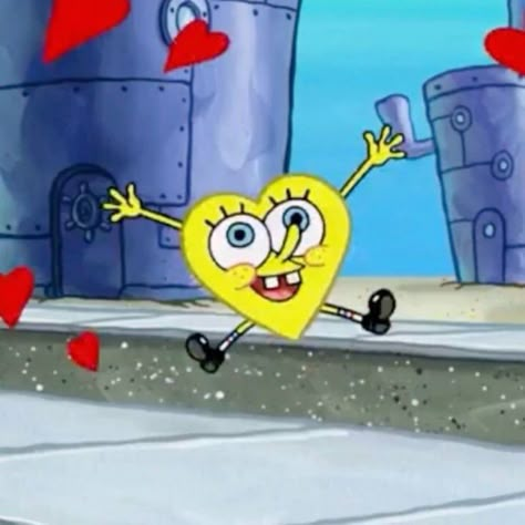 Spongebob Freeze Frames Funny, Sponge Bob Reaction Pics, Pfp Spongebob, Sponge Bob Funny, Spongebob Heart, Sponch Bop, Spongebob Reaction Pictures, Emo Spongebob, Spongebob Love