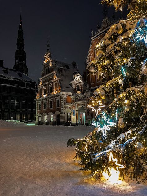 #christmas #christmastravel #wintergetaway #riga #visitriga #latvia #latviatravel #snowlatvia #snow #snowday #oldtownriga #visitlatvia #baltictravel #christmascitybreak #rigafromabove #christmasmarket #balticcountries #winterwonderland #rigachristmas #snowchristmas #rigatravel #thingstodoriga #magicalchristmas #christmasriga #baltic #letitsnow #whitechristmas #snoweaurope #christmasmagic Latvia Aesthetic, Uni Aesthetic, Baltic Countries, Custom Ipad, Riga Latvia, Winter Getaway, December 2024, Christmas Travel, Magical Christmas