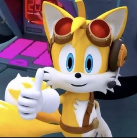 Tails From Sonic Costume, Tails The Fox Icons, Tails Sonic Fanart, Tails Pfp, Sonic Boom Tails, Sonic Costume, Tails Sonic The Hedgehog, Miles Prower, Miles Tails Prower