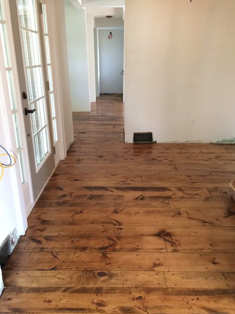 How to Install a Rustic Wood Floor on a Budget - excellent tips on how to choose pine, where to go to get the wood and how to install it to create this amazing looking wood floor. This $4,000 project covered 2500 sq ft - OMG!!! - via House on Winchester Inexpensive Flooring, Pine Wood Flooring, Diy Wood Floors, Rustic Wood Floors, Real Hardwood Floors, Rustic Flooring, Wood Floors Wide Plank, Pine Floors, Diy Flooring