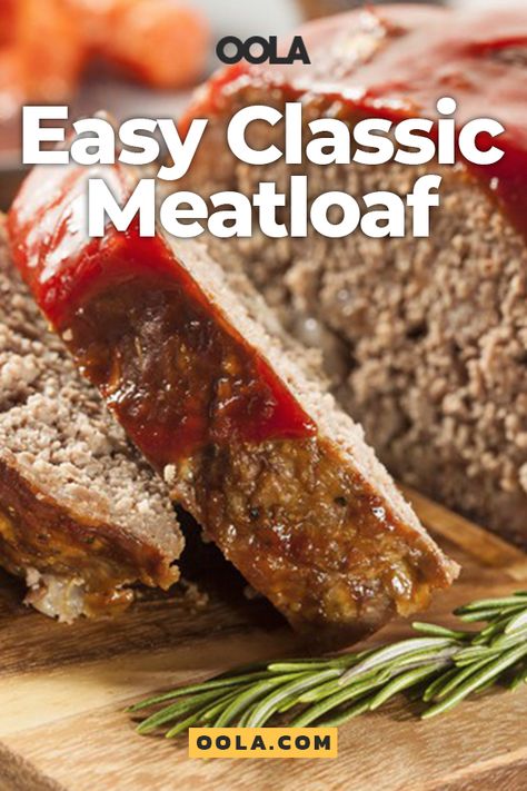 A Delicious Classic Meatloaf Recipe - Oola.com Trisha Yearwood Meatloaf, Quick Meatloaf Recipes, Traditional Meatloaf Recipes, Tasty Meatloaf Recipe, Best Meatloaf Recipe, Tartiflette Recipe, Meatloaf Recipes Pioneer Woman, Campbells Soup Recipes, How To Make Meatloaf