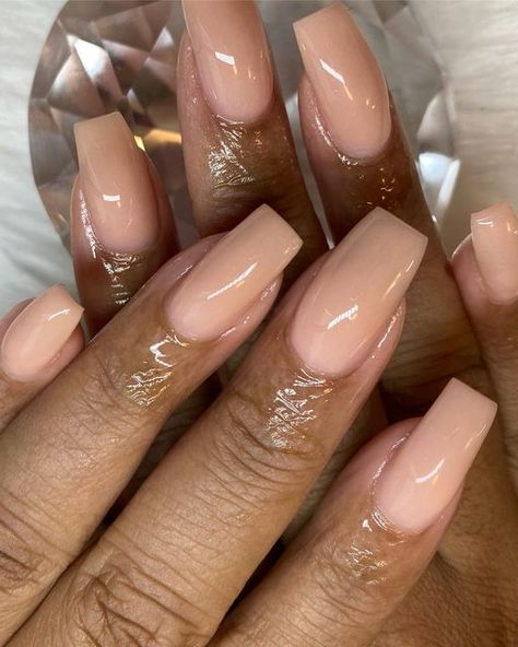 Simply Styled by DeeDee on Instagram: "Fill-in | Medium Length KM No-Wipe Gel Topcoat available @kamillionnails #SimplyStyledbyDee" French Acrylic Nails, Clear Jars, Benzoyl Peroxide, Neutral Nails, Acrylic Powder, Dip Powder, Beauty Ideas, Brown Skin, Fitness Beauty