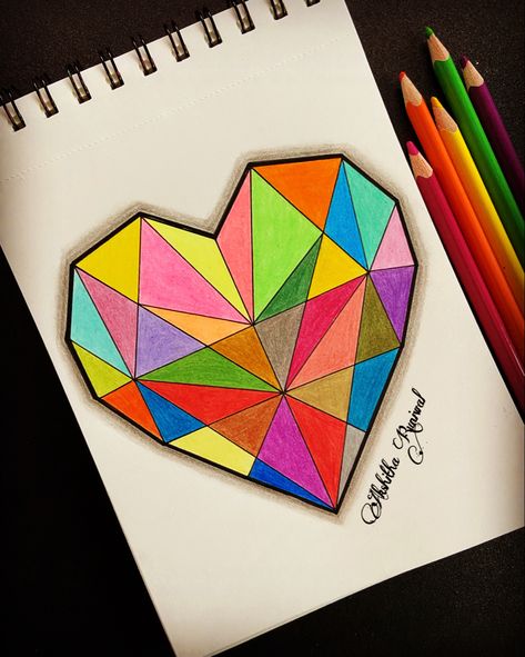 Pastel Colour Drawing Easy, Geometric Heart Drawing, Colorful Fashion Aesthetic, Drawing Cartoon Characters Sketches, Beautiful Easy Drawings, Heart Art Projects, Art Markers Drawing, Easy Mandala Drawing, Nature Art Drawings