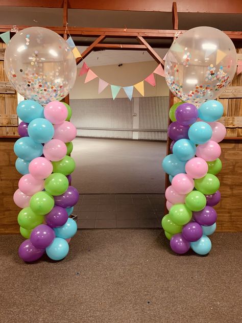 Birthday Plan Ideas, Party Design Ideas, Parade Ideas, Birthday Planning, Balloon Columns, Social Butterfly, Balloon Art, Party Balloons, Balloon Decorations