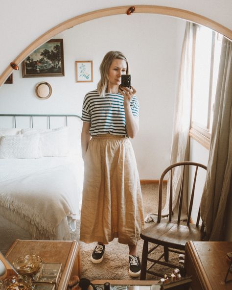 neutral outfits, what I wore this week, blue and white striped tee, not perfect linen skirt, everlane forever sneaker Simple Chic Outfits, Blue And White Striped Shirt Outfit, Not Perfect Linen, Stripes Skirt, Neutral Outfits, Winter Capsule, Simple Chic, Neutral Outfit, Linen Skirt