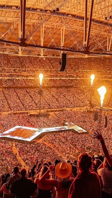 Stadium Tour Aesthetic, Biggest Stadium, Tour Aesthetic, All About Taylor Swift, Stadium Tour, Eras Tour, Drums, Taylor Swift, Swift