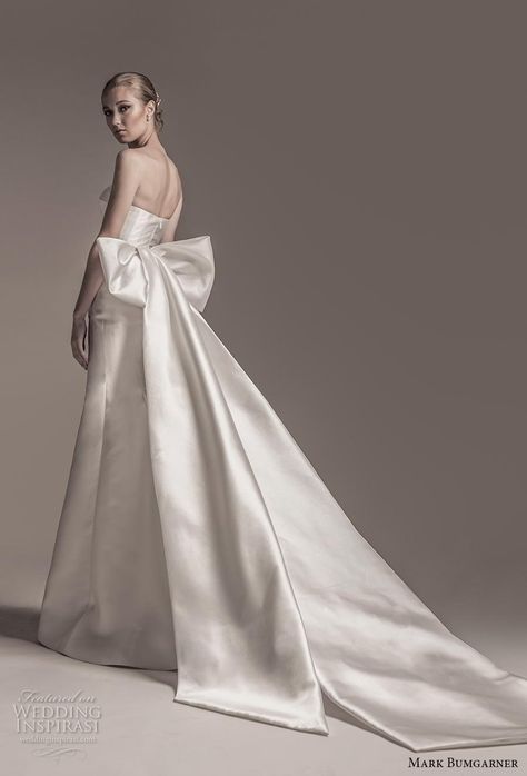 Weddinginspirasi.com featuring - mark bumgarner fall 2018 bridal strapless straight across neckline crumb catcher simple minimalist elegant mermaid wedding dress ribbon back waist chapel train (12) bv -- Mark Bumgarner Fall 2018 Wedding Dresses #wedding #weddings #bridal #weddingdress #weddingdresses #bride #fashion #label:MarkBumgarner #season:Fall/Winter #week:342018 #year:2018 ~ Wedding Dress Ribbon, Elegant Mermaid Wedding Dress, Mark Bumgarner, Bridal Dressing Gown, Online Wedding Dress Shopping, Dress Ribbon, Ribbon Dress, Have Inspiration, Wedding Forward