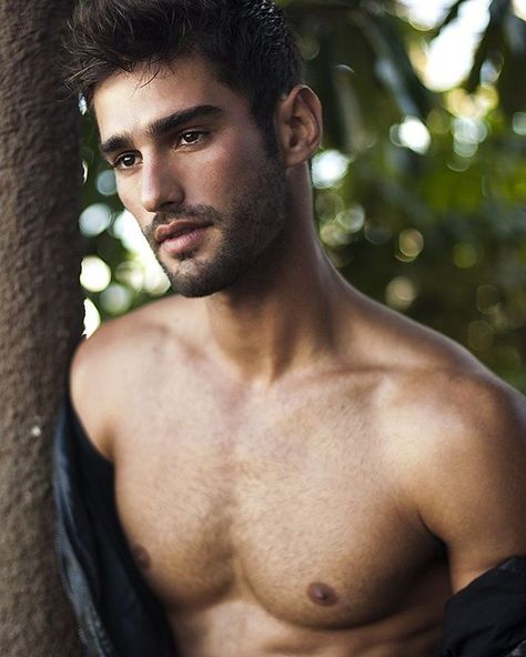 Back to real life after a week at camp. Hello LA 🌴😎 Ricardo Baldin, Masculine Men, Male Photography, Male Body, Male Models, Male Model, A Man, How To Look Better