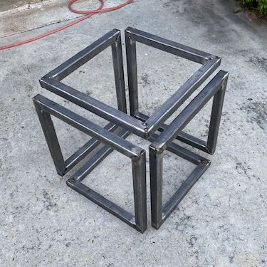 Infinity Cube Table - Everything Metal and Wood Infinity Table, Welding Table Diy, Cool Welding Projects, Welded Metal Projects, Welding Crafts, Welded Furniture, Cube Table, Welding Art Projects, Welding And Fabrication