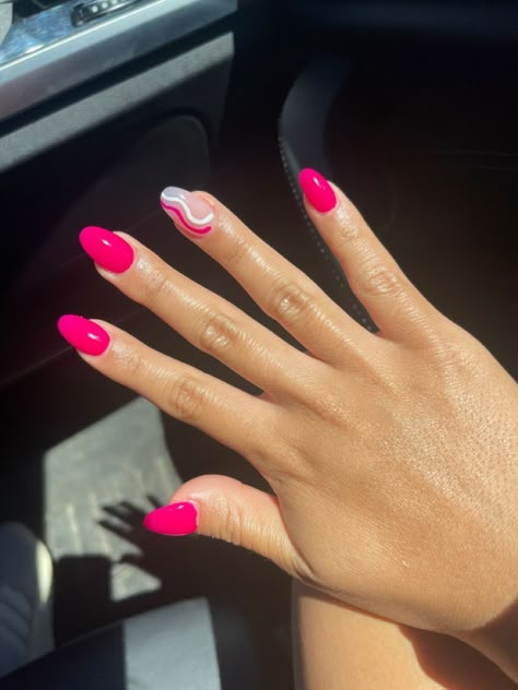 Back To School Nails Acrylic Short Pink, Back To School Nail Inspo Short, Summer Light Pink Nails, Cute Back To School Nails Acrylic Short, Nails Inspo Back To School, Hot Pink Nail Inspo Short, Cute Nails For Back To School Short, Short Dip Nail Designs, Short Nail Inspo For School