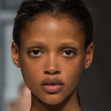 Aya Jones, Bleached Eyebrows, Model Life, Black Is Beautiful, Girl Face, Dark Hair, Pretty Face, Pretty Woman, A Black