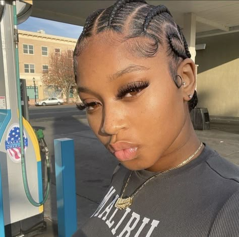 Dessi Dior, Lil Girl Hairstyles, Feed In Braids Hairstyles, Ethnic Hairstyles, Braids Hairstyles Pictures, Feed In Braid, Girls Hairstyles Braids, Dope Hairstyles, Holiday Hairstyles