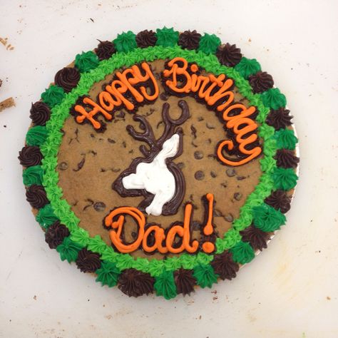 Camo Camo Cookie Cake, Deer Cookie Cake, Camo Cookies, Dq Cake, Big Cookies, 7th Birthday Cakes, Hunting Birthday, Birthday Snacks, Pizza Cake