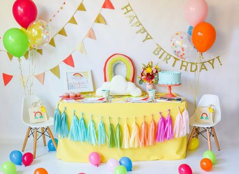 Rainbow Theme Baby Shower, Kids Party Tables, Police Party, Rainbow First Birthday, Baby Shower Table Decorations, Simple Birthday Decorations, Race Car Birthday Party, Girl Birthday Decorations, Magical Rainbow