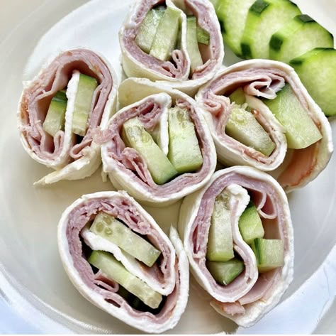 Cucumber roll-ups 🥒are such a simple and delicious lunch. Quick Fresh Roll RECIPE: Rye-style @egglifefoods Cream Cheese Diced cucumber Your favorite deli meat  DIRECTIONS: Spread cream cheese on wrap, layer deli meat and sprinkle cucumber on top.  Roll and Enjoy 😃 @laurentelleats Lunch Meat Roll Ups Cream Cheese, Cucumber Ham Cream Cheese Roll Ups, Sandwich Rollups, Pickle Cream Cheese Ham Wraps, Deli Meat Wraps, Salami Cream Cheese Roll Ups Pickle, Low Carb Ham And Cheese Roll Ups, Egg White Wrap Recipes, Cucumber Wraps