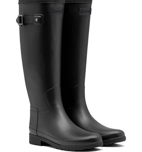 Rainboots Outfit, Rain Boot Outfit, Best Rain Boots, Hunter Refined, Ultimate Capsule Wardrobe, Rain Boots Women, Chelsea Rain Boots, Winter Capsule Wardrobe, Womens Rain Boots