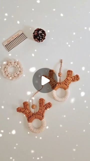 Diy Epoxy, Macrame Art, Macrame Patterns, Xmas Decorations, The Knot, Holiday Joy, Reindeer, Macrame, Christmas Crafts