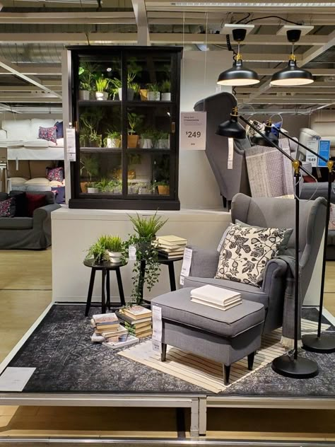 Ikea Showroom Display, Furniture Store Layout, Home Decor Shop Display, Visual Merchandising Furniture, Zara Home Interiors, Ikea Studio, Ikea Display, Shop Interior Design Ideas, Ikea Showroom