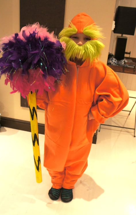 The Lorax costume (made from IKEA various products) Lorax Family Costume, The Lorax Diy Costume, Lorax Halloween Costumes Women, Lorax Costume Ideas, Lorax Tree Costume, The Lorax Costume Diy, Lorax Costume Women, Diy Lorax Costume, The Lorax Halloween Costume