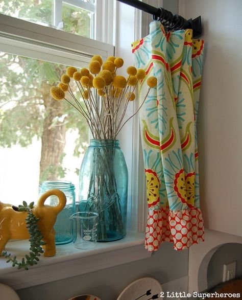 Boring to Blue Kitchen Makeover :: Hometalk Tropical Kitchen, Kitchen Window Curtains, Kitchen Window Treatments, Yellow Kitchen, Blue Kitchens, Kitchen Redo, Trendy Kitchen, Kitchen Paint, Kitchen Window