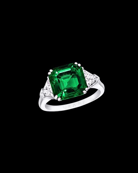 IEEX on Instagram: “Whenever I’m asked what style I prefer for a Colombian emerald engagement ring this is my go to example by @graff - Works equally well with…” Emerald Cut Ring, Colombian Emeralds, Emerald Engagement, Emerald Engagement Ring, Emerald Ring, Emerald Cut, Style Me, Engagement Ring, Emerald