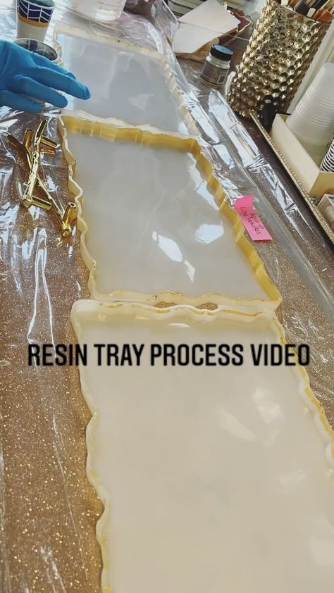 glamartbyhaana on Instagram: Resin tray process video! #resincoasters #geodecoasters #geode #geodeart #resin #resinart #epoxyart #resintray #geodetray #mothersday… Resin Videos, Tray Resin, Geode Art, Resin Tray, Resin Art, Mother’s Day, Tray, Gift Ideas, Paint