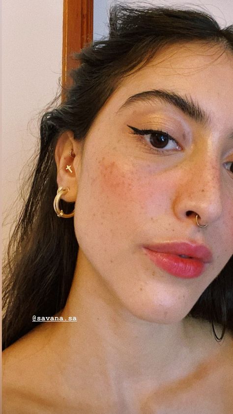 Septum Piercing On Long Nose, Gold Hoop Septum Piercing, Dainty Septum Piercing, Tiny Septum Piercing, Septum Piercing Gold, Gold Septum Piercing, Small Septum Piercing, Septum Gold, Danty Jewelry