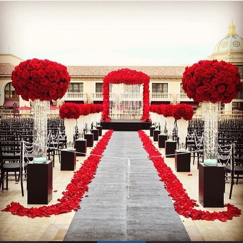 Absolutely Dramatic & Lush! Lovely Outdoor Decor by @ButterflyFloral #WeddingDecor #WeddingDigestNaija Black Red Wedding, Red Wedding Decorations, Red And White Weddings, Red Wedding Theme, White Weddings, Dress Pictures, Wedding Red, Spring Wedding Flowers, Wedding Aisle