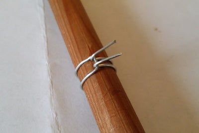 Wire Clamp Tool - Cheap and Easy! : 4 Steps - Instructables Chicken Fence, Wire Clamp, Clamp Tool, Shop Tools, Hose Clamps, Metal Projects, Tool Hacks, Small Hands, Diy Tools