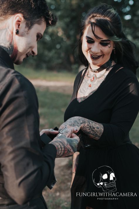 Dramatic Engagement Photos, Dramatic Photoshoot, Goth Engagement, Spooky Photos, Backless Mermaid Wedding Dresses, Gothic Elements, Surprise Engagement, Wedding Picture Poses, Engagement Pics