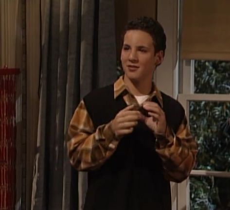 Cory Matthews Aesthetic, Cory Matthews Outfits, Cory Boy Meets World, Boy Meets World Outfits, Wyatt Core, 2000s Actors, Marauders Script, Cory Topanga, Bmw Aesthetic