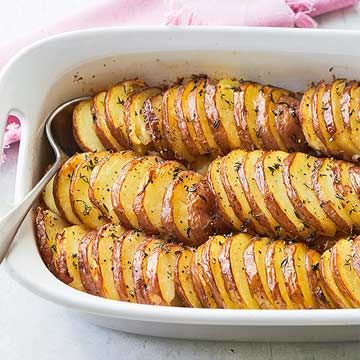 Shingled Potatoes with Thyme Shingled Potatoes, Layered Potato Casserole, Grilled Potato Wedges, Potato Spuds, Recipe Inspirations, Breakfast Potato Casserole, Recipes Potato, Salad Inspiration, Midwest Living