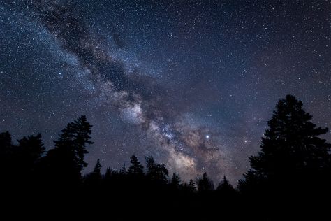 Milky Way Landscape, Night Sky Aesthetic Landscape, Night Sky Computer Wallpaper, Night Sky Digital Art, Nathan Core, Nova Scotia Landscape, Photography Night Sky, Sky Digital Art, Night Sky Landscape