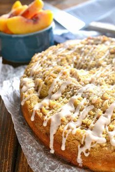 Fruit Coffee Cake, Lemon Crumb Cake, Lemon Tree Dwelling, Crumb Coffee Cakes, Fruit Coffee, Coffee Cake Recipes Easy, Peach Dessert Recipes, Coffee Cake Muffins, Fruit Cobbler