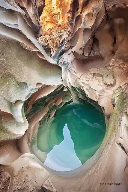 Hormoz Island, Qeshm Island, Photo Water, Persian Gulf, Iran Travel, Earth Nature, Weekend Travel, Amazing Nature, Natural Wonders