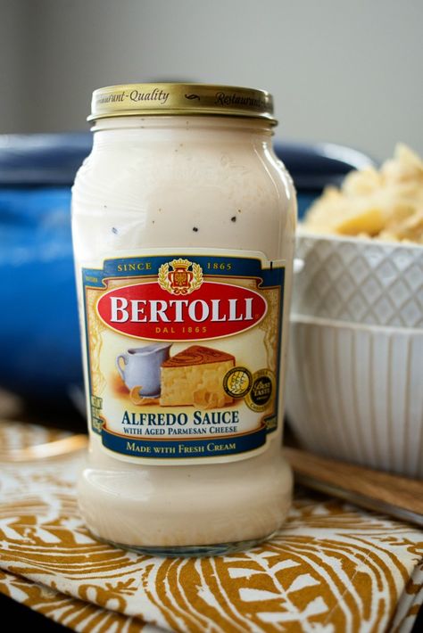 Instant Pot Chicken Alfredo Pasta With Jar Sauce, Instant Pot Chicken Alfredo Easy Recipes With Jar Sauce, Chicken Alfredo With Canned Sauce, Chicken Alfredo With Bertolli Sauce, Chicken Alfredo Easy Jar, Chicken Alfredo Using Jar Sauce, Chicken Alfredo Jar Recipe, Chicken Alfredo From Jar, Chicken Alfredo Instant Pot Jar Sauce