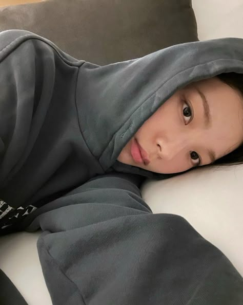 Karina | aespa | selfie | selca Suwon, Aespa Karina, Karina Aespa, Black Mamba, Working Out, Role Models, South Korean Girls, Korean Girl, Kpop Girls