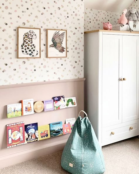 Atelier Decor, Ideas Habitaciones, Toddler Room Decor, Nursery Room Design, Nursery Room Inspiration, Kids Room Wallpaper, Nursery Baby Room, Toddler Bedrooms