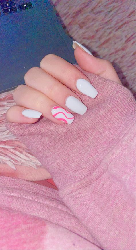 nail, pink nails, white nails, nail designs, preppy Simple Nail Designs White And Pink, Short Nails White And Pink, White Nails With One Design, Hot Pink And White Nail Ideas, Pink And White Nail Ideas Short, White Nails With Hot Pink Design, Preppy Nails White, Short Nail Designs Pink And White, Hot Pink And White Nail Designs