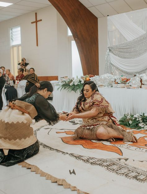 Kava Ceremony, Tongan Wedding, Tongan Culture, Island Culture, Polynesian People, Polynesian Tattoo Designs, Pacific Islander, The Sacrifice, Polynesian Culture