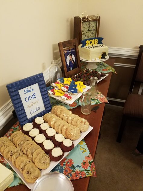 cake and cookie table for delaney's grad party Grad Party Cookie Table, Cookie Display For Party, Graduation Cookie Bar, One Smart Cookie Bar, Cookie Bar Display, Cookie Display Ideas, One Smart Cookie Graduation Party, Cookie Bar Party, Grad Party Diy