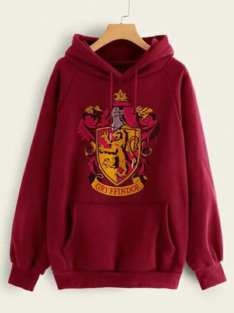 Gryffindor Hoodie, Harry Potter Shoes, Harry Potter Hoodie, Harry Potter Nails, Harry Potter Clothes, Stile Harry Potter, Harry Potter Accessories, Harry Potter Merch, Hogwarts Outfits