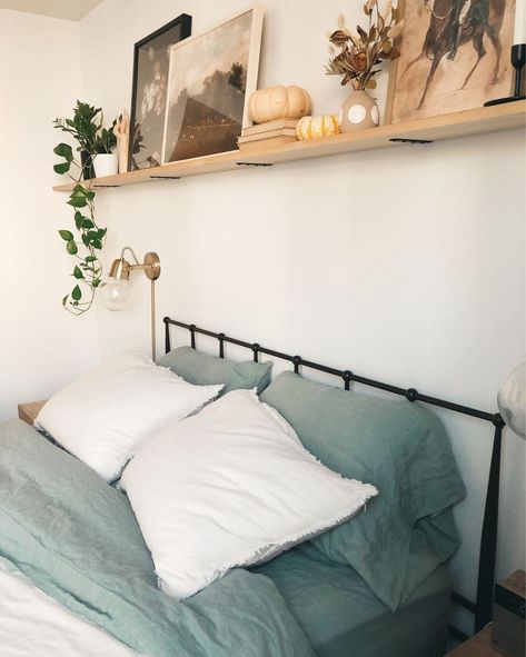 Decor For Wall Behind Bed, Floating Shelf Headboard Ideas, Over The Bed Shelf Ideas, Over The Bed Shelving, Hanging Shelf Above Bed, Floating Shelf Behind Bed, Shelf Behind Headboard, Over The Bed Shelves, Wall Shelf Over Bed