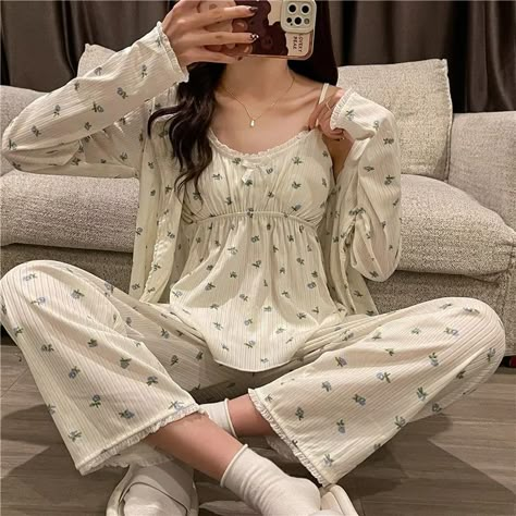 Ladies Pajamas, Pijamas Women, Floral Pajama Set, Cotton Pajamas Women, Soft Girl Clothes, Egirl Clothes, Pajama Fashion, Homewear Woman, Mori Girl Fashion