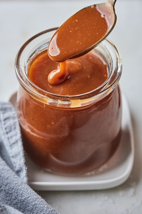 3 Ingredient Bbq Sauce, Salted Caramel Sauce Recipe, Homemade Salted Caramel, Apple Butter Recipe, Homemade Buffalo Sauce, Caramel Recipes Sauce, Apple Cider Caramels, Homemade Caramel Sauce, Raspberry Sauce