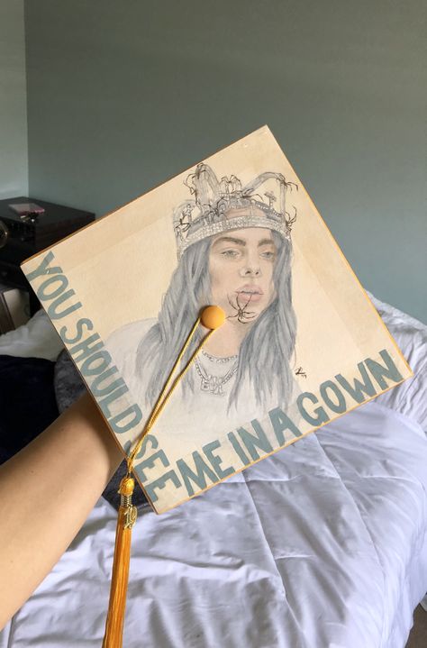 Graduation Cap Designs Billie Eilish, Billie Eilish Graduation Cap Ideas, Billie Eilish Grad Cap, Billie Eilish Graduation Cap, Crown Graduation Cap, Billie Merch, Billie Eilish Birthday, Graduation Hat Designs, 2023 Graduate