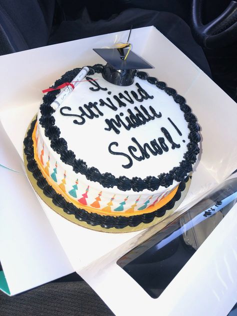 8 Grade Graduation Party Ideas, I Survived Middle School Cake, Fifth Grade Graduation Party Ideas, Jr High Graduation Party Ideas, We Survived High School Cake, Junior High Graduation Party Ideas, 5th Grade Graduation Cake Ideas, 8th Grade Continuation Ideas, Graduation Ideas For Middle School