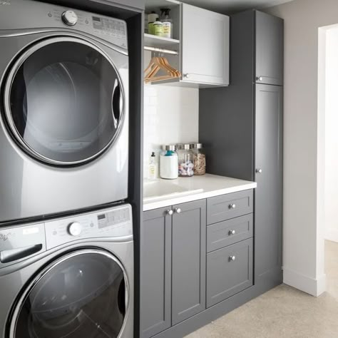 Laundry Room Storage Cabinet, Washer Dryer Laundry Room, Ikea Laundry Room, Custom Laundry Room, Fashion 40s, Stacked Laundry Room, Laundry Room Ideas Small Space, Tiny Laundry Rooms, Stylish Laundry Room