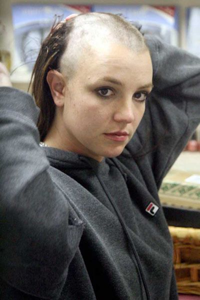 Britney Spears Shaved Head, Shave Her Head, Paula Abdul, Shaved Head, Women Humor, Bad Hair Day, Bad Hair, Spears, Britney Spears